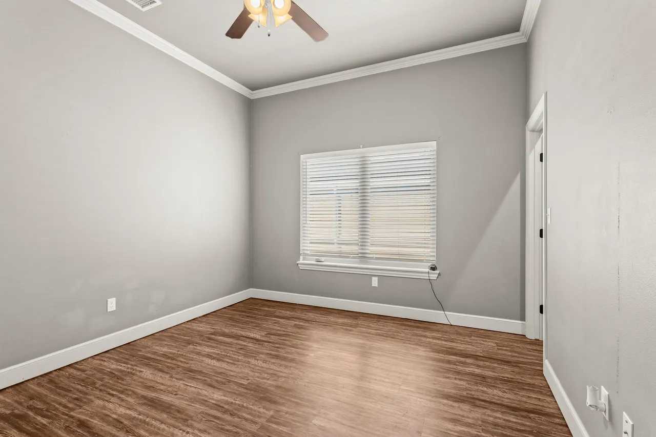 Photo 20 — 1131 17th Street, Shallowater, TX 79363