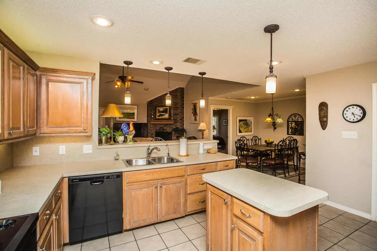 Photo 16 — 3101 108th Street, Lubbock, TX 79423