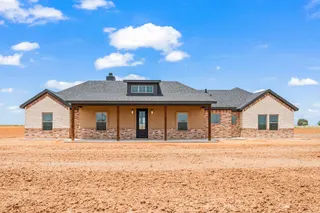 Sold home at 7511 N Farm To Market Road 1729