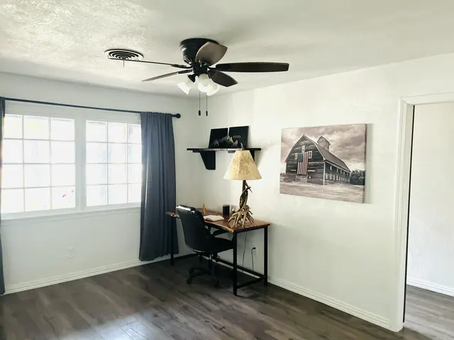 Photo 3 — 3419 59th Street, Lubbock, TX 79413