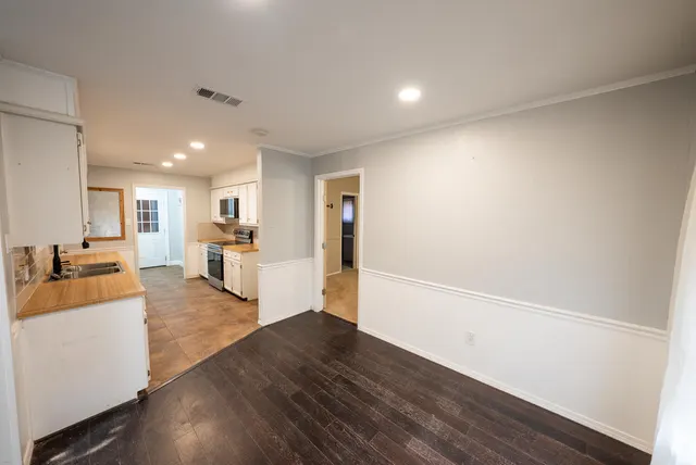 Photo 4 — 3214 94th Street, Lubbock, TX 79423