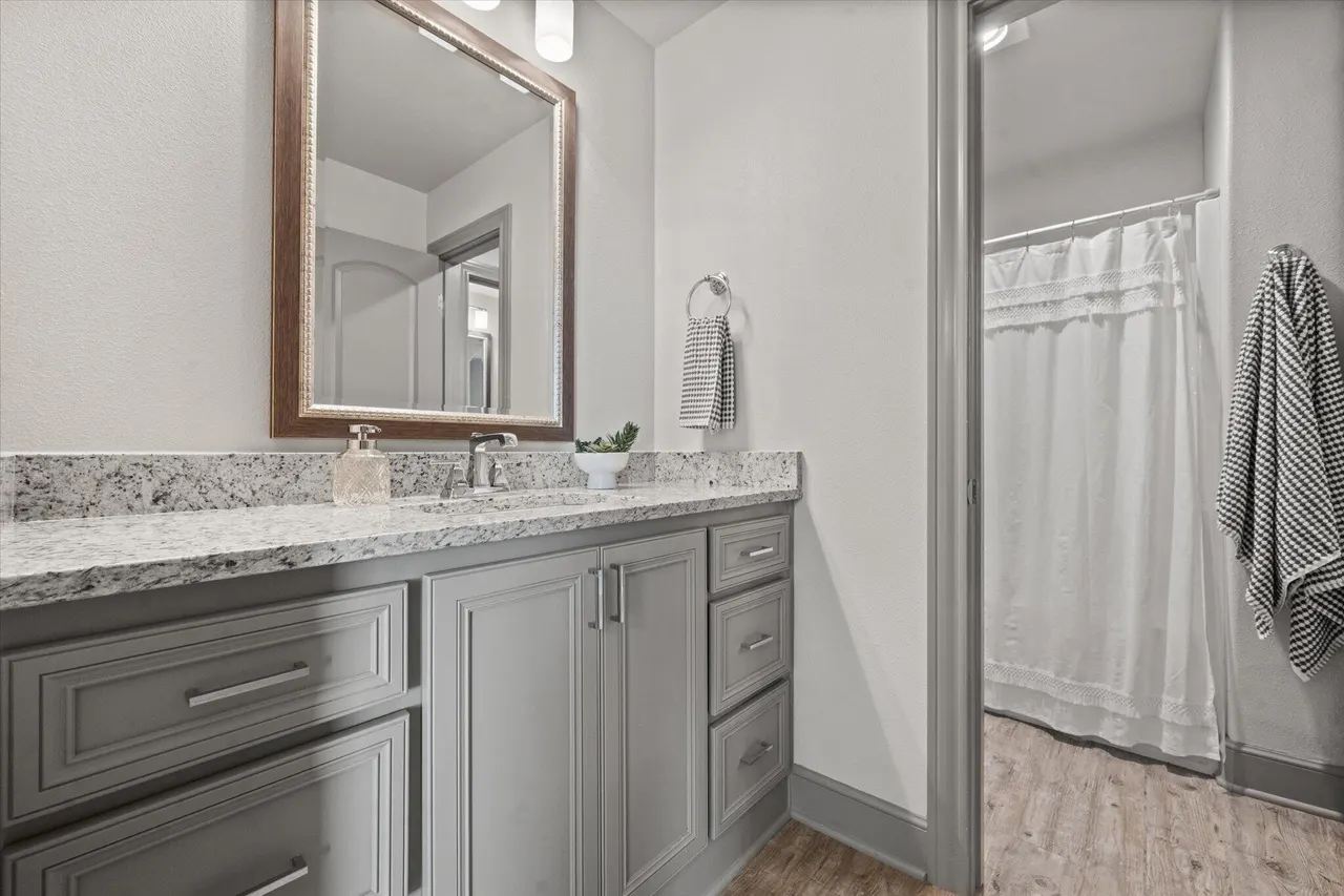 Photo 31 — 6906 68th Street, Lubbock, TX 79424