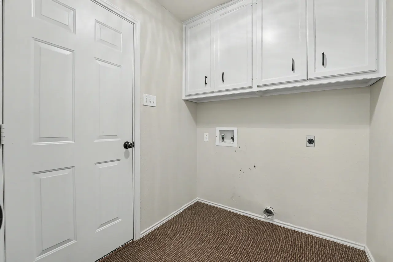 Photo 12 — 2902 85th Street, Lubbock, TX 79423