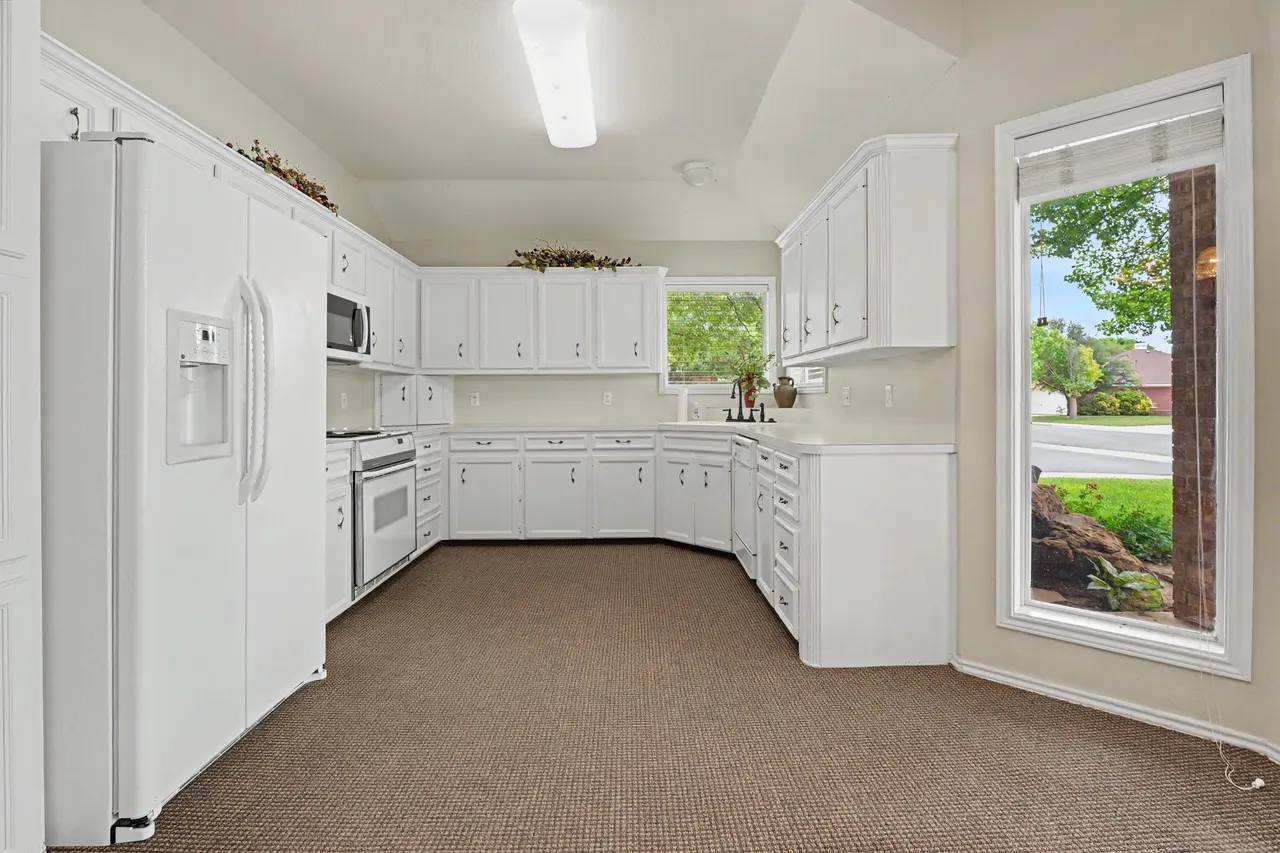 Photo 14 — 2902 85th Street, Lubbock, TX 79423