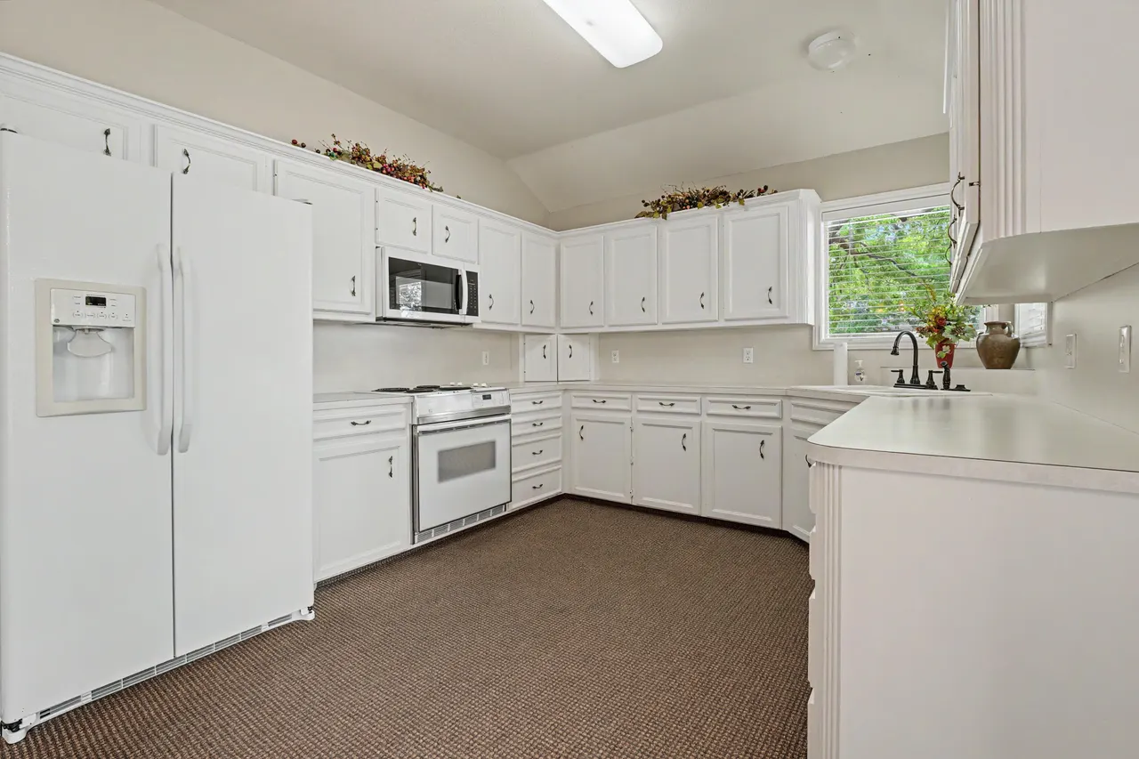 Photo 15 — 2902 85th Street, Lubbock, TX 79423