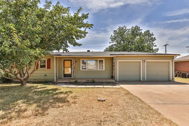 Photo 4 — 4431 Jarvis Street, Lubbock, TX 79416