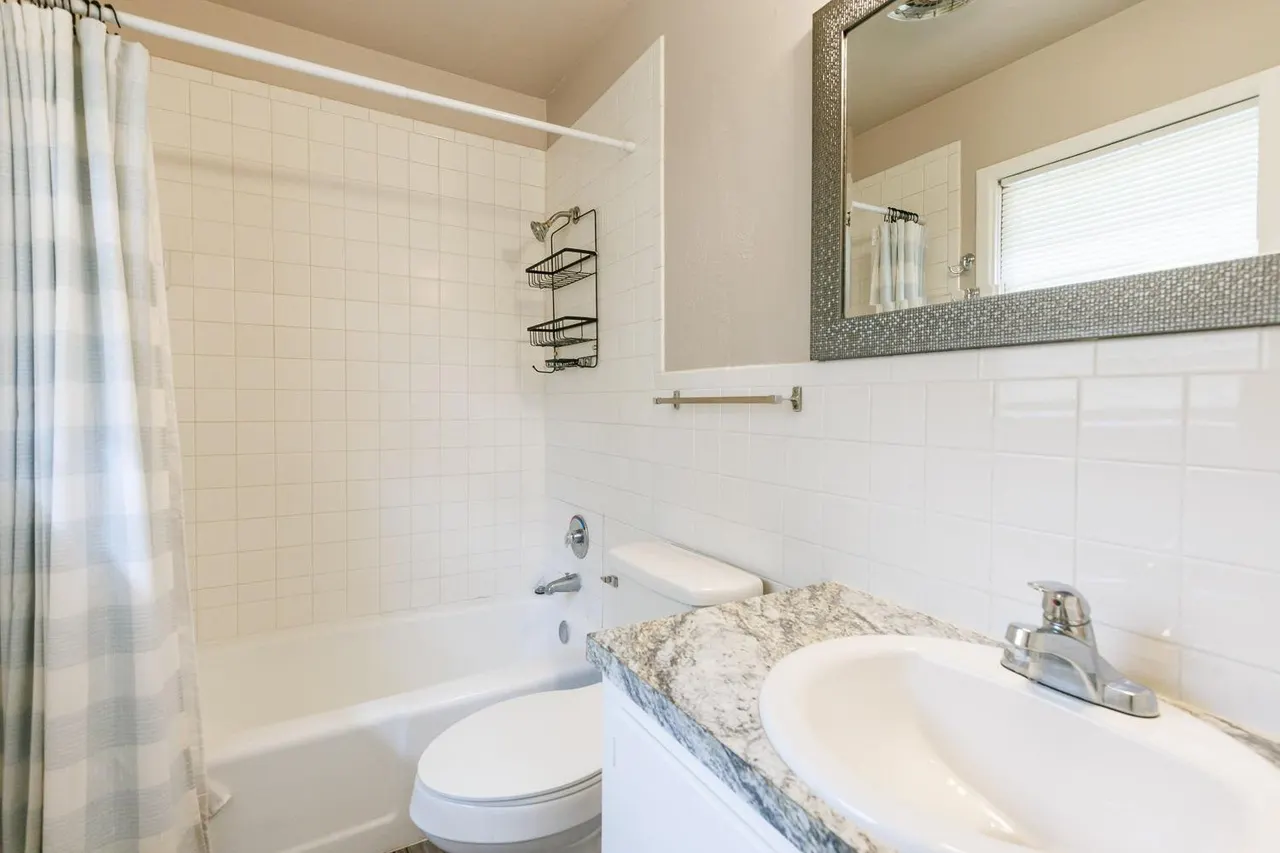 Photo 25 — 406 Bangor Avenue, Lubbock, TX 79416