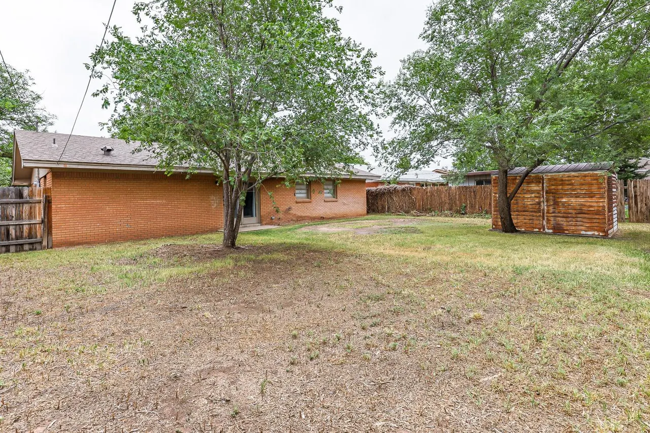 Photo 33 — 406 Bangor Avenue, Lubbock, TX 79416