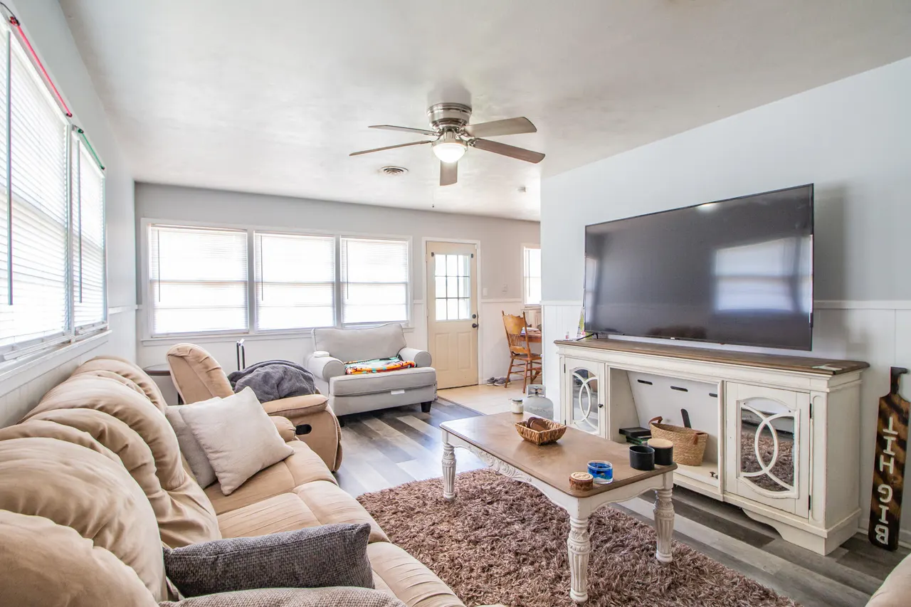 Photo 5 — 1300 Locust Lane, Littlefield, TX 79339