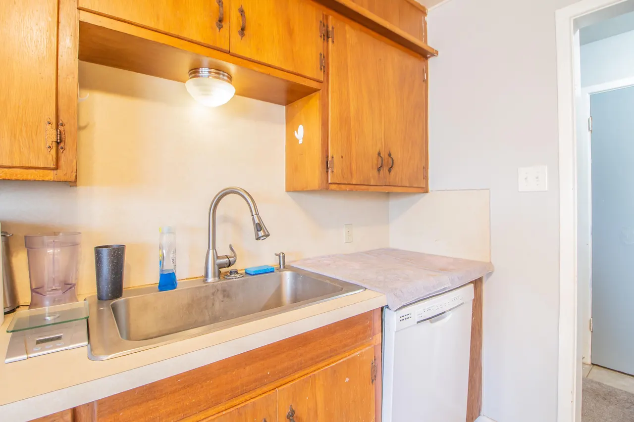 Photo 10 — 1300 Locust Lane, Littlefield, TX 79339