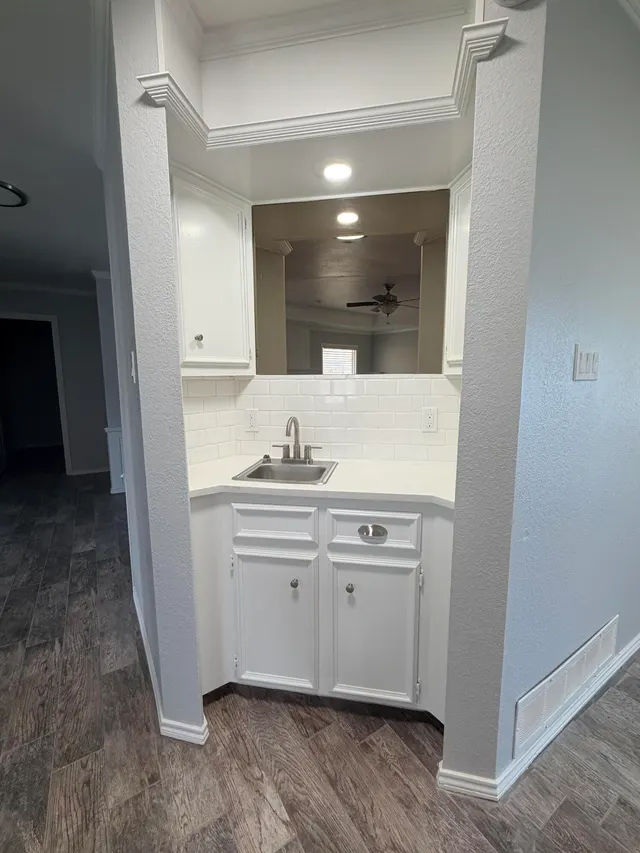 Photo 7 — 3512 97th Street, Lubbock, TX 79423