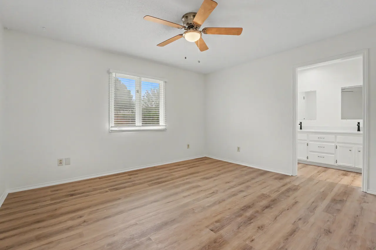 Photo 12 — 5216 94th Street, Lubbock, TX 79424