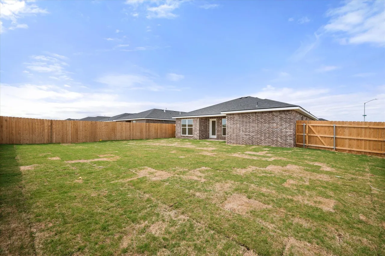 Photo 26 — 7413 64th Street, Lubbock, TX 79407