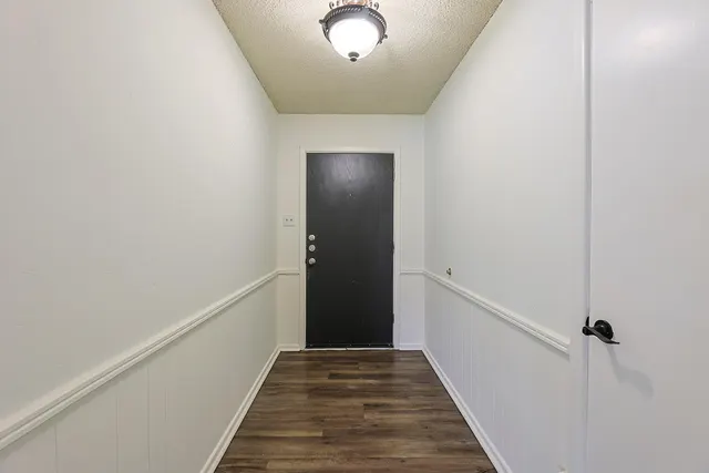 Photo 5 — 5711 74th Street, Lubbock, TX 79424