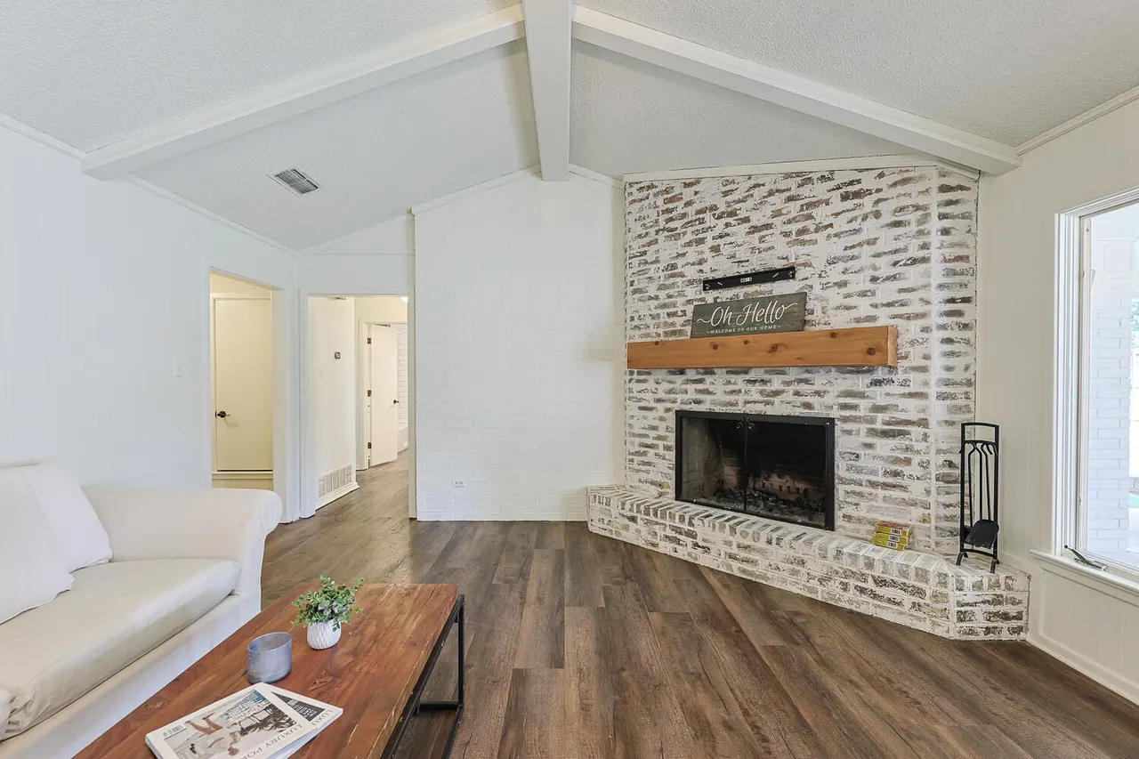 Photo 9 — 5711 74th Street, Lubbock, TX 79424