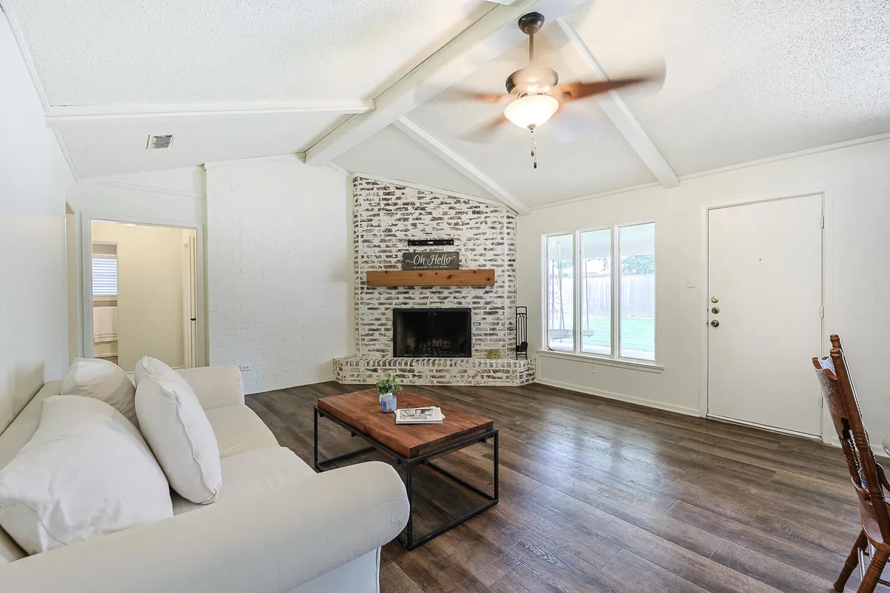 Photo 10 — 5711 74th Street, Lubbock, TX 79424