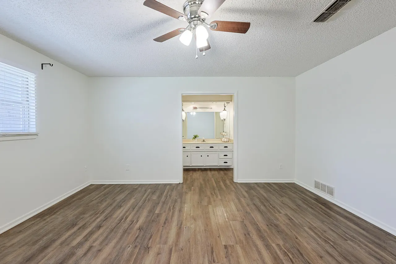 Photo 31 — 5711 74th Street, Lubbock, TX 79424