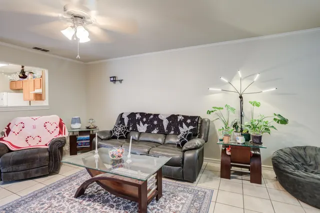 Photo 6 — 918 N Bangor Avenue, Lubbock, TX 79416