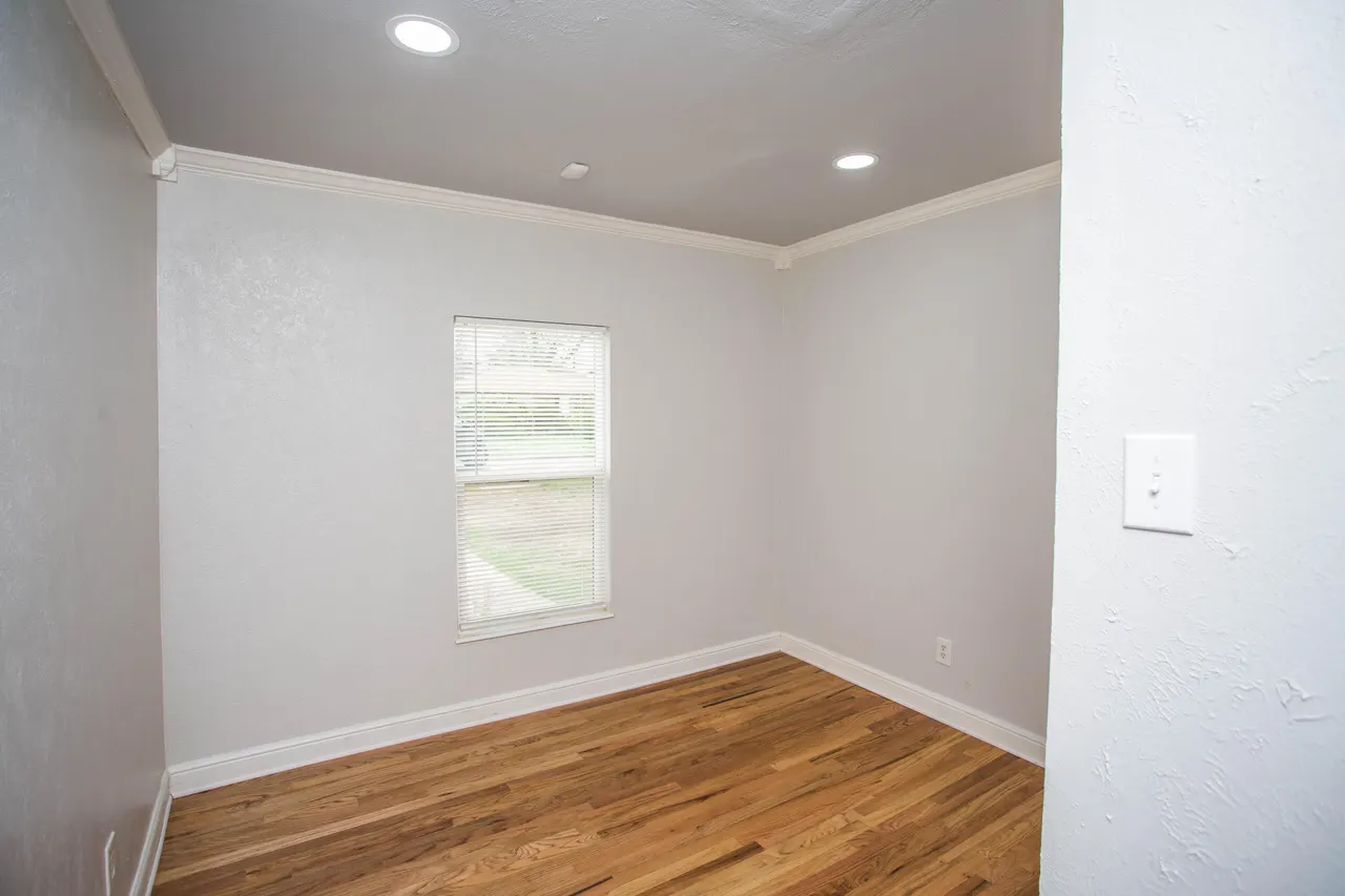 Photo 21 — 2712 30th Street, Lubbock, TX 79410