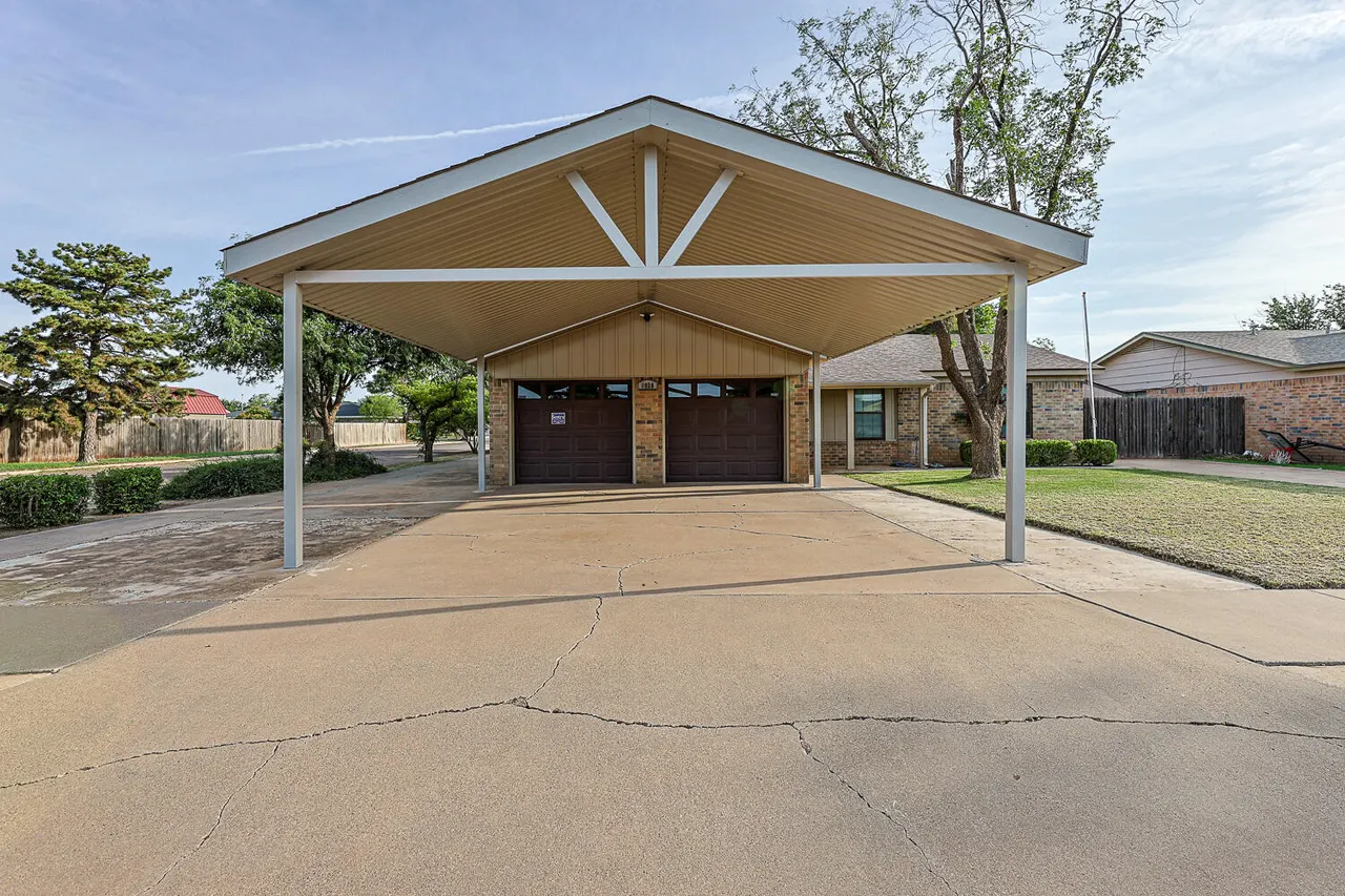 Photo 42 — 5920 14th Street, Lubbock, TX 79416