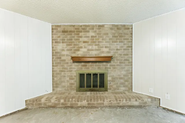 Photo 6 — 5920 14th Street, Lubbock, TX 79416