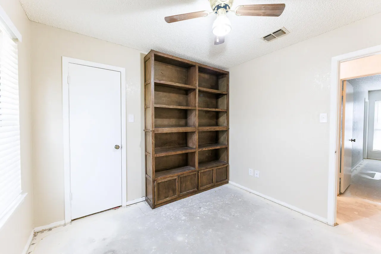 Photo 33 — 5920 14th Street, Lubbock, TX 79416