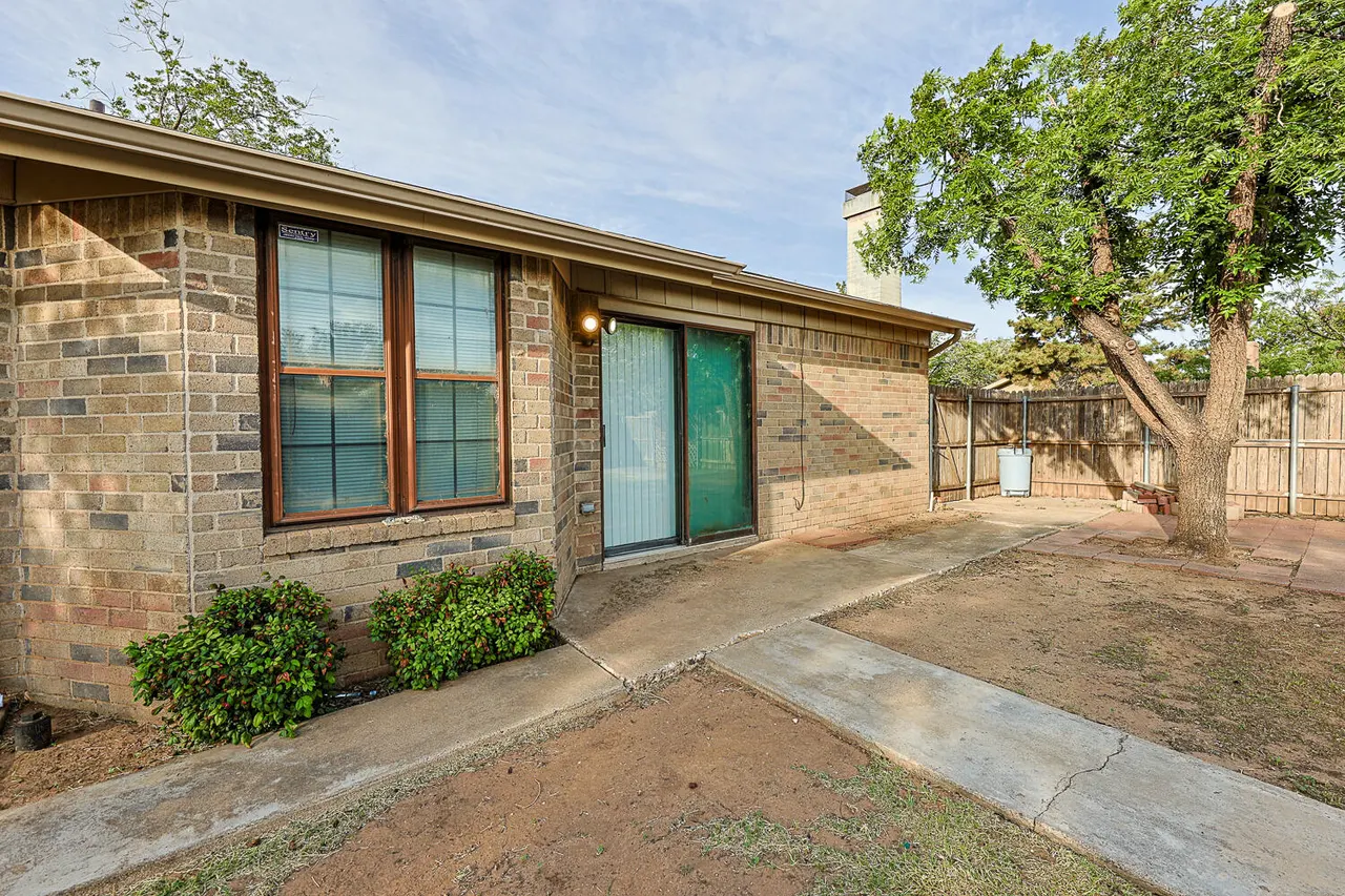 Photo 40 — 5920 14th Street, Lubbock, TX 79416
