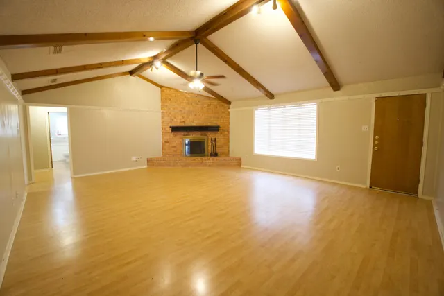 Photo 2 — 9003 Lynnhaven Avenue, Lubbock, TX 79423