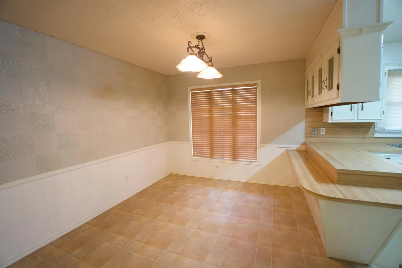Photo 4 — 9003 Lynnhaven Avenue, Lubbock, TX 79423