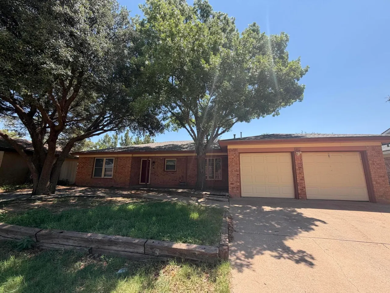 Front exterior — 9003 Lynnhaven Avenue, Lubbock, TX 79423