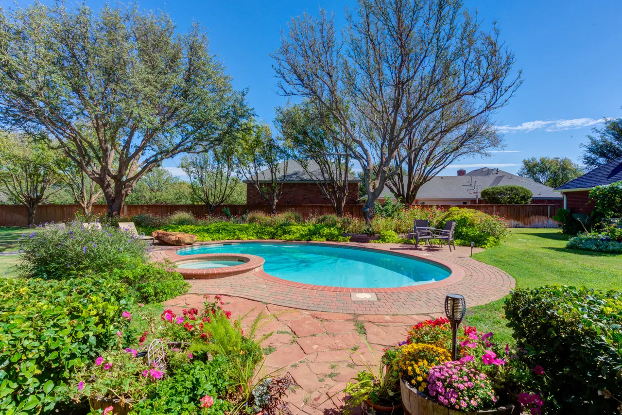Photo 70 — 7104 78th Street, Lubbock, TX 79424