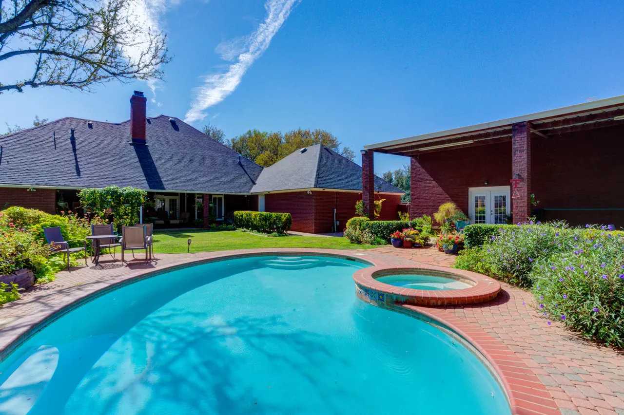 Photo 74 — 7104 78th Street, Lubbock, TX 79424