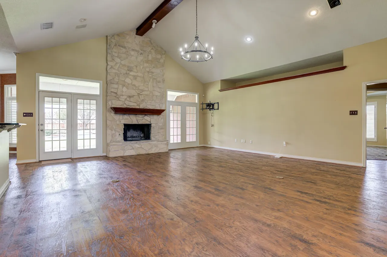Photo 9 — 7104 78th Street, Lubbock, TX 79424