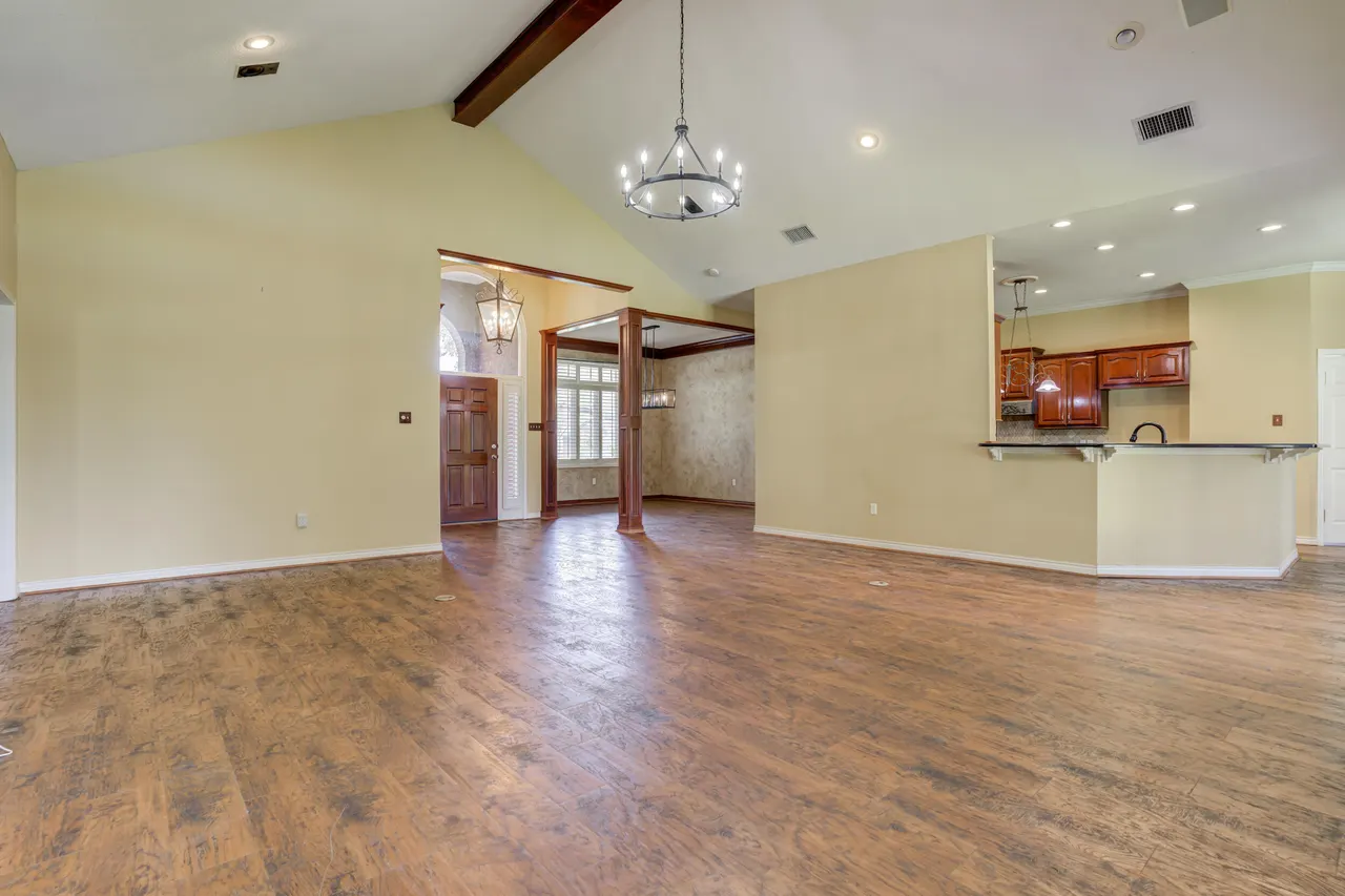 Photo 11 — 7104 78th Street, Lubbock, TX 79424