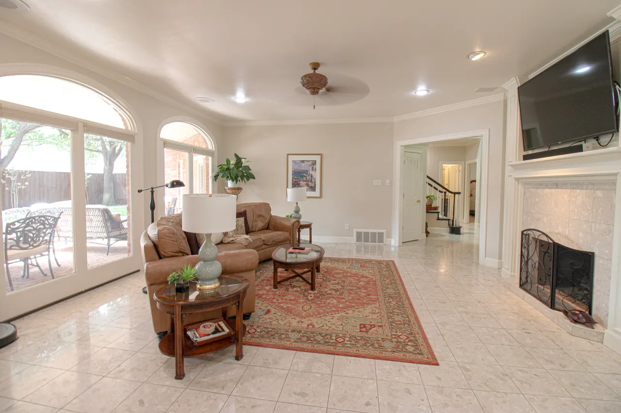 Photo 15 — 8708 Savannah Avenue, Lubbock, TX 79424