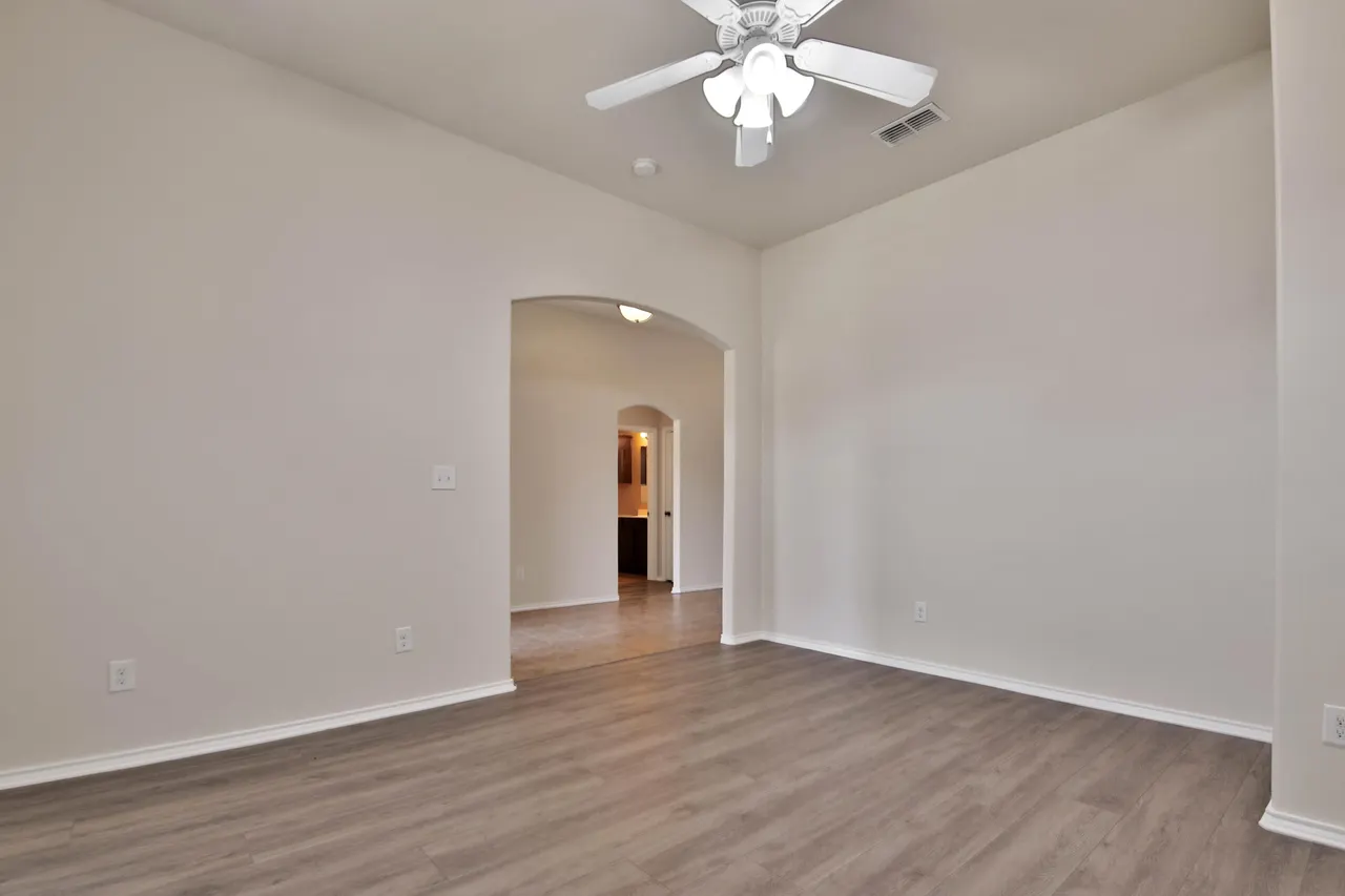 Photo 7 — 5714 109th Street, Lubbock, TX 79424