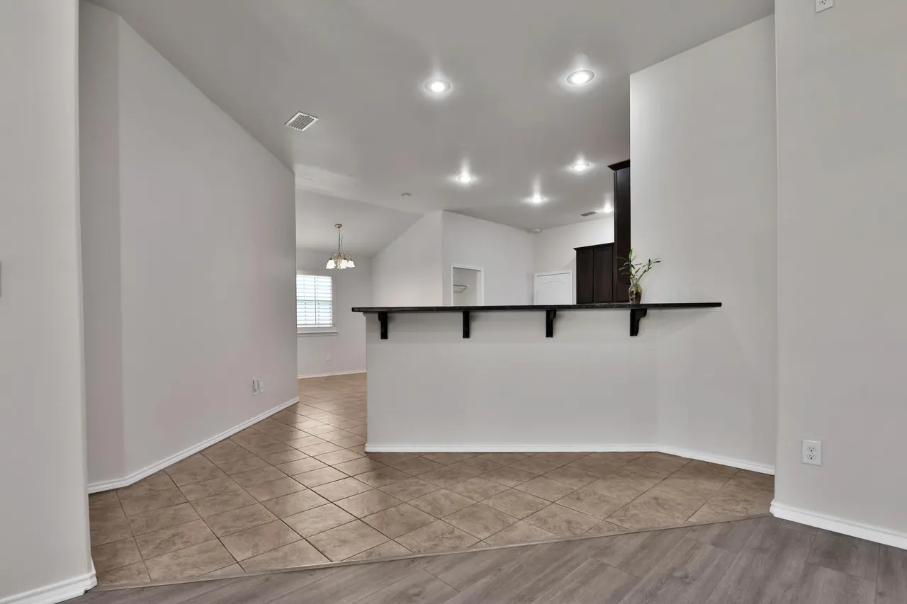 Photo 20 — 5714 109th Street, Lubbock, TX 79424
