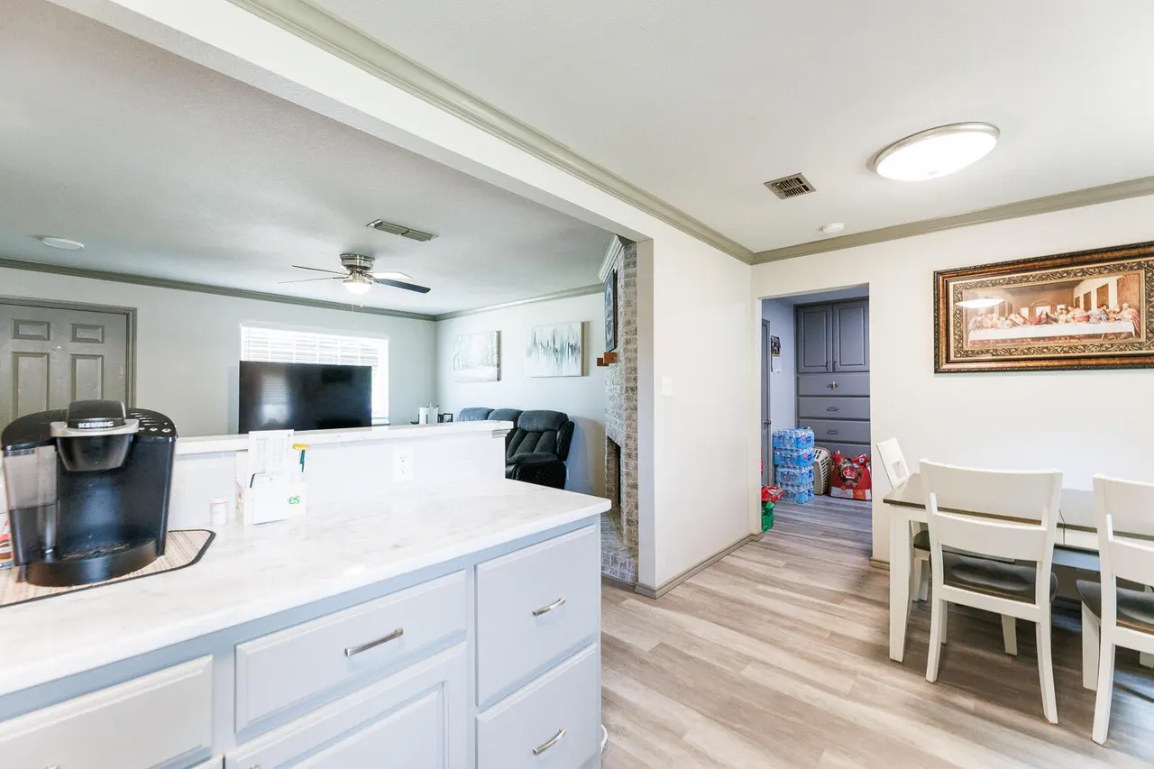 Photo 14 — 834 9th Street, Wolfforth, TX 79382