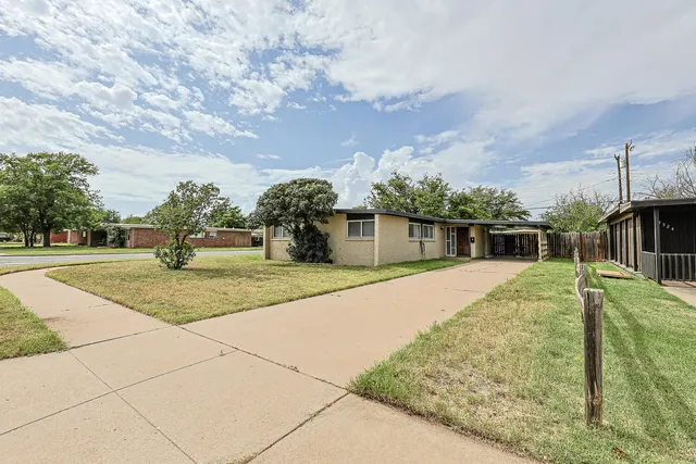 Front exterior — 2526 63rd Street, Lubbock, TX 79413