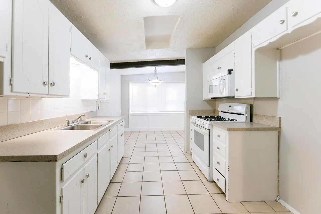 Photo 35 — 2526 63rd Street, Lubbock, TX 79413