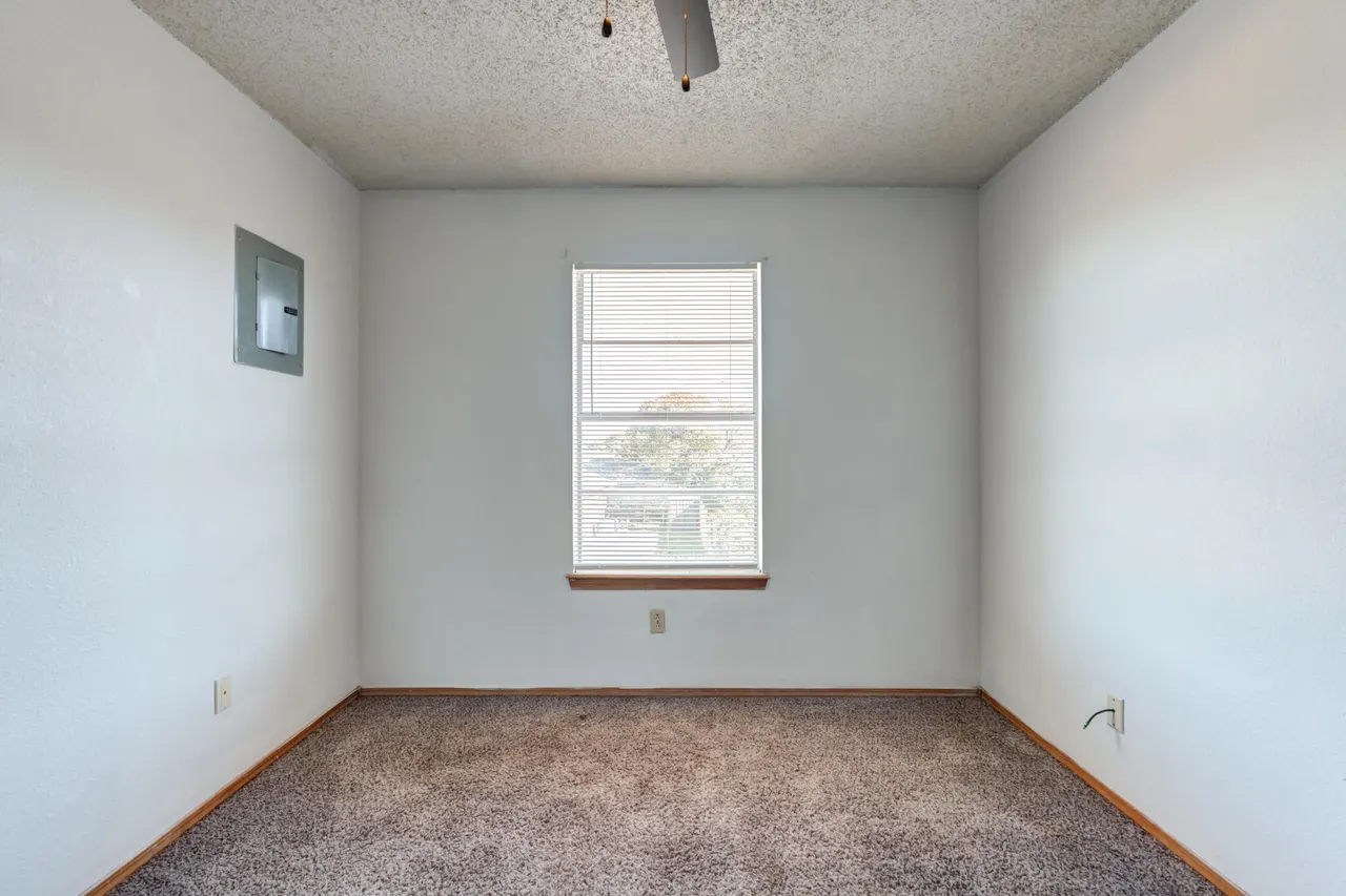 Photo 26 — 7405 Waco Avenue, Lubbock, TX 79423