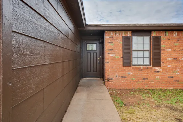 Photo 4 — 5521 Harvard Street, Lubbock, TX 79416