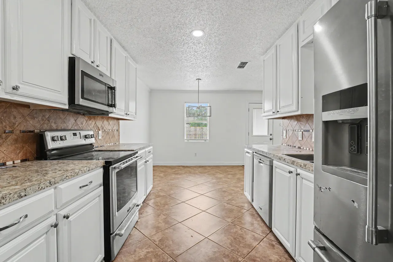 Photo 12 — 5521 Harvard Street, Lubbock, TX 79416