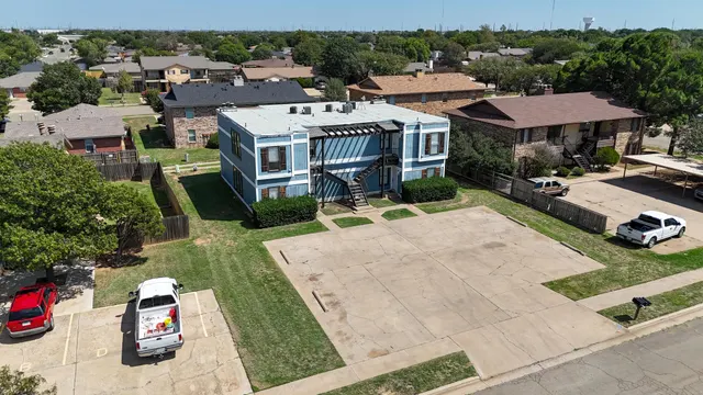 Photo 5 — 7405 Avenue X, Lubbock, TX 79423
