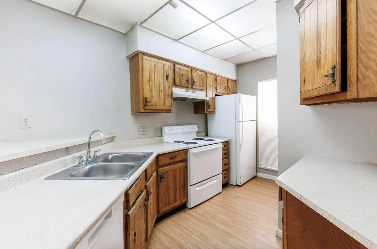 Photo 16 — 7405 Avenue X, Lubbock, TX 79423