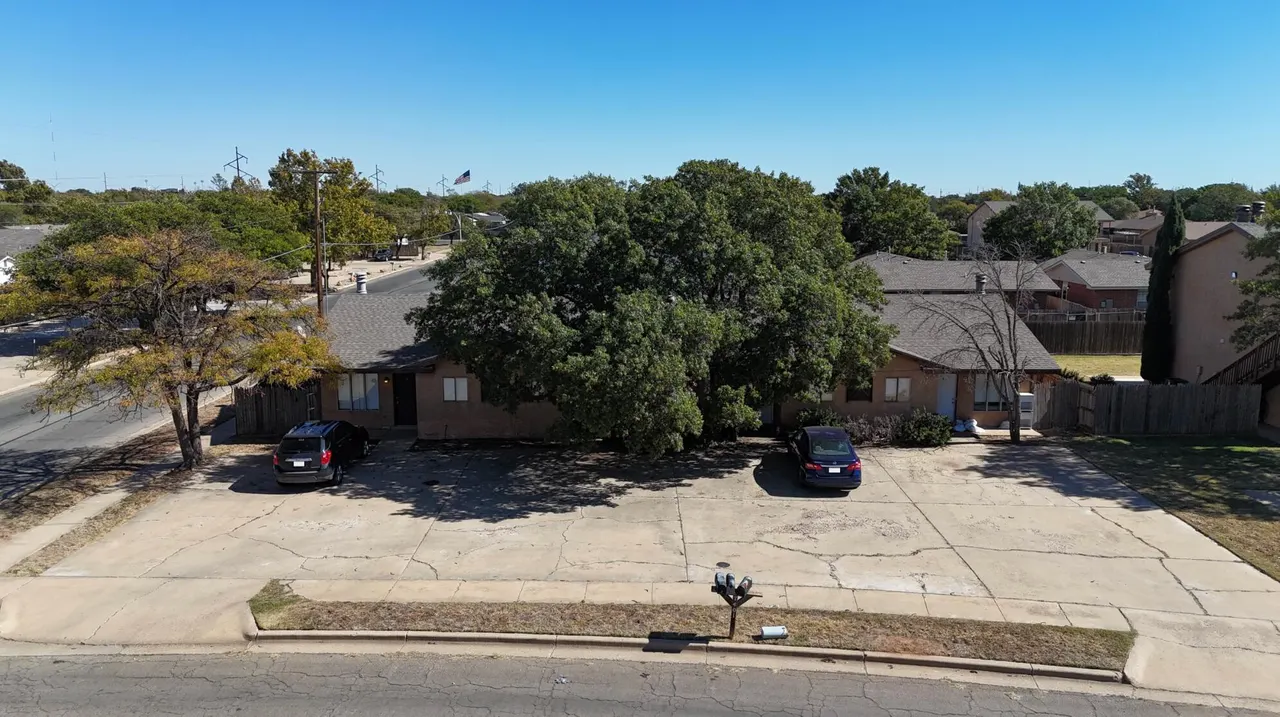 Photo 4 — 7401 Avenue X, Lubbock, TX 79423