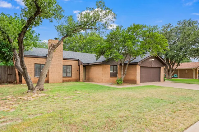 Photo 2 — 5413 89th Street, Lubbock, TX 79424