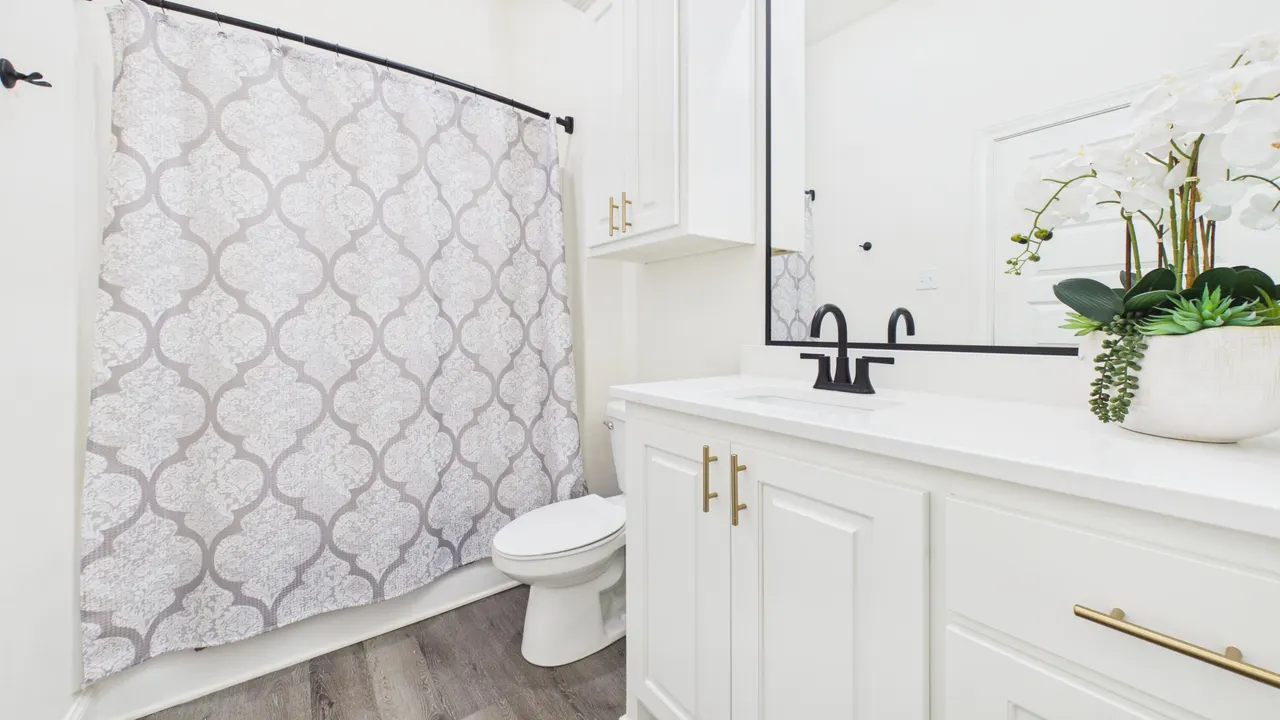 Photo 6 — 7613 52nd Street, Lubbock, TX 79407