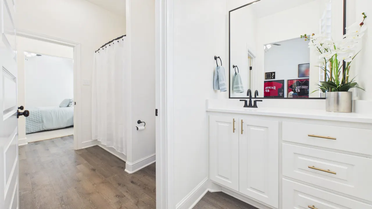 Photo 12 — 7613 52nd Street, Lubbock, TX 79407
