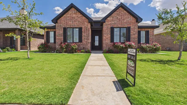 Front exterior — 7613 52nd Street, Lubbock, TX 79407